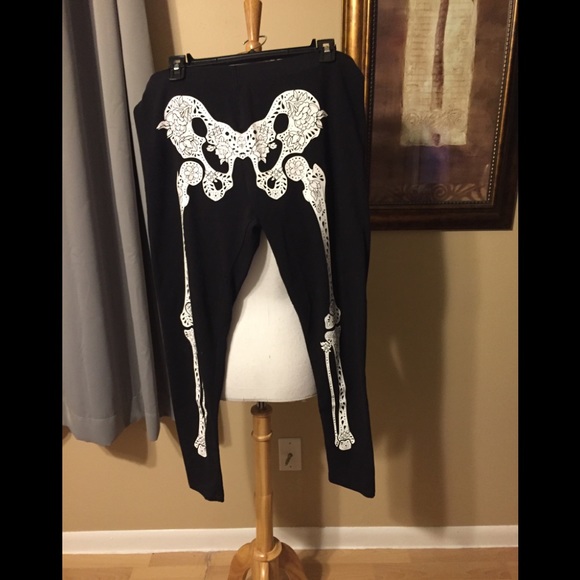 City Streets Pants - City street Skeleton pants Size Large